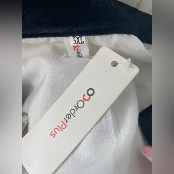 OC Order Plus NWT Floral Women's Velour Pocket Coat - Picture 7 of 9